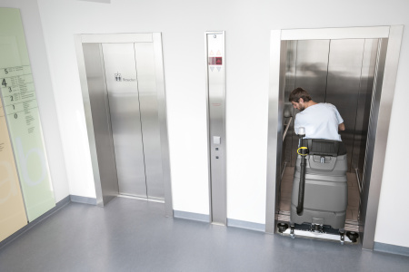 Поломоечная машина Karcher BD 50/70 R Classic 1.161-070.0