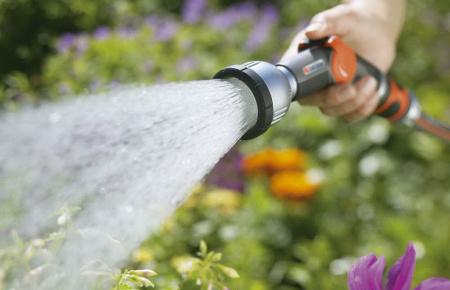 Распылители, пистолеты для полива, наконечники