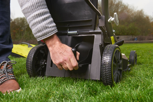 Газонокосилки и сенокосилки