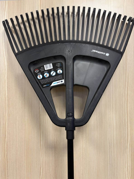 Грабли веерные съемная головка Cellfast IDEAL PRO XL, ширина 65 см (царапины, погнута рукоятка) 40-313.Y