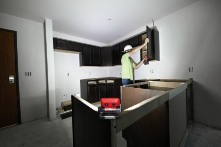 Электроинструмент