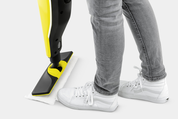 Паровая швабра Karcher SC 3 Upright EasyFix  Паровая швабра Karcher SC 3 Upright EasyFix
