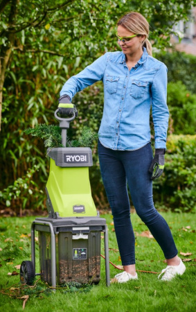 Садовый измельчитель Ryobi RSH2545B 5133002512 Садовые измельчители