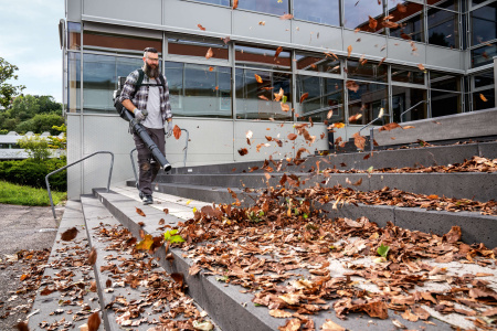 Аккумуляторная ранцевая воздуходувка Karcher LBB 1060/36 Bp