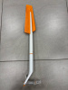 Щетка для снега со скребком FISKARS SnowXpert (отломана часть скребка) 1019352.Y