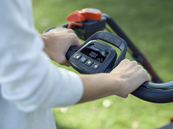 Газонокосилки и сенокосилки