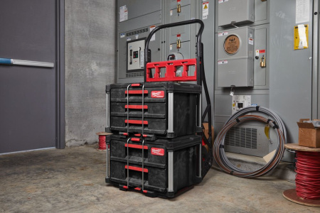 PACKOUT Ящик для инструментов с тремя отсеками Milwaukee 4932472130