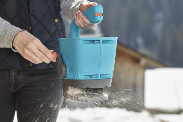 Разбрасыватель-сеялка ручная Gardena M 00431-20 Разбрызгиватели-сеялки