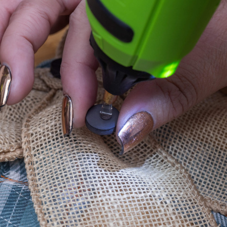 Клеевые пистолеты