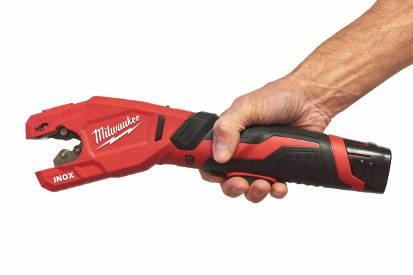 Труборез Milwaukee по нержавеющей стали Raptor M12 PCSS-202C 4933479242 Труборез Milwaukee по нержавеющей стали Raptor M12 PCSS-202C 4933479242