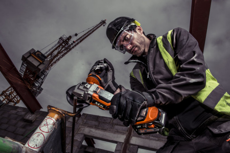 Электроинструмент