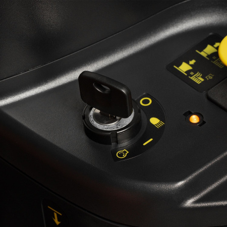 Мини-тракторы, райдеры