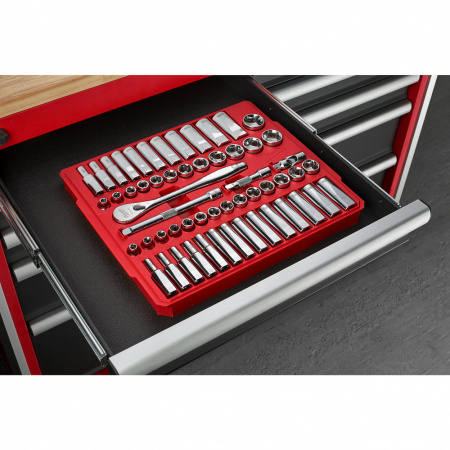 Набор метрических и дюймовых головок с воротком Milwaukee 3/8'' (56 предметов) 4932464946 Набор метрических и дюймовых головок с воротком Milwaukee 3/8'' (56 предметов) 4932464946