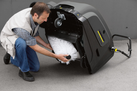 Подметальная машина Karcher KM 75/40 W Bp 1.049-206.0