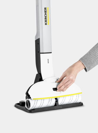 Аппарат для влажной уборки Karcher EWM 2 Premium (FC 3 Cordless Premium) 1.056-350.0