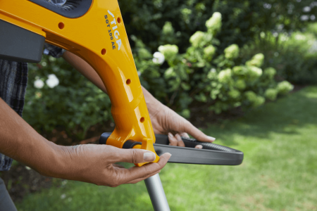 Триммер аккумуляторный Stiga SGT 100 AE Kit 271102108/ST1