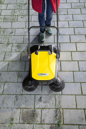 Подметальная машина Karcher S 4 Twin 1.766-360.0