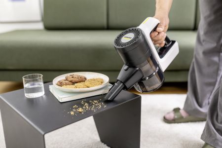 Аккумуляторный пылесос Karcher VCS 3 Nano Complete 1.198-930.0