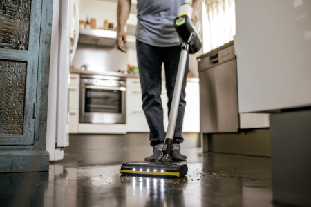 Пылесос вертикальный аккумуляторный Karcher VC 6 Cordless OurFamily Extra 1.198-674.0 Пылесос вертикальный аккумуляторный Karcher VC 6 Cordless OurFamily Extra 1.198-674.0