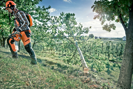 Аккумуляторная пила Husqvarna 330i