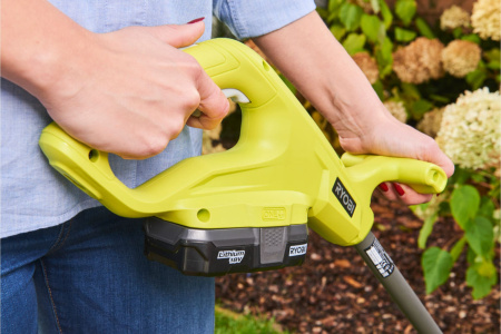 Триммер аккумуляторный Ryobi RY18LT25A-115P ONE + 5133005016 Триммер аккумуляторный Ryobi RY18LT25A-115P ONE + 5133005016