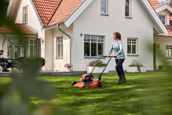 Газонокосилки и сенокосилки