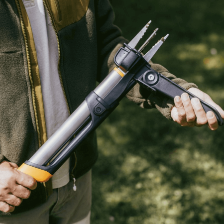Корнеудалитель Ergonomic FISKARS 1080409
