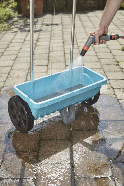 Разбрасыватель-сеялка Gardena L 00432-20 Разбрызгиватели-сеялки