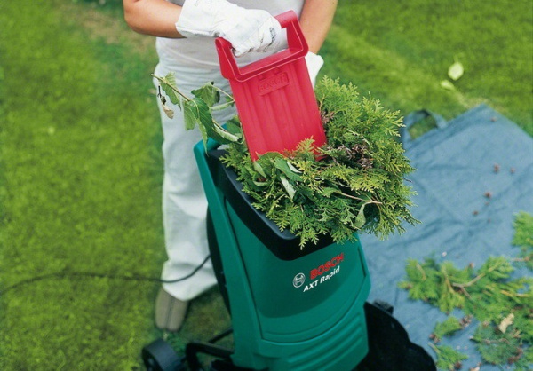 Садовый измельчитель Bosch AXT Rapid 2200 (0600853600) 600853600 Садовые измельчители