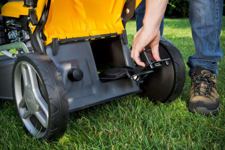 Газонокосилки и сенокосилки