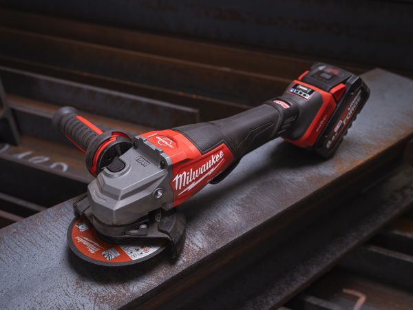 Углошлифовальная машина Milwaukee M18 FHSAGO125VXPDB2-802X 4933493420