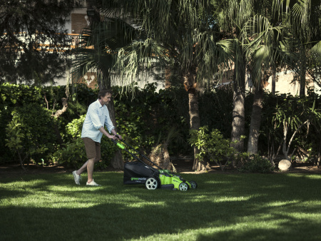 Газонокосилки и сенокосилки