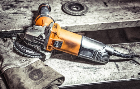 Электроинструмент