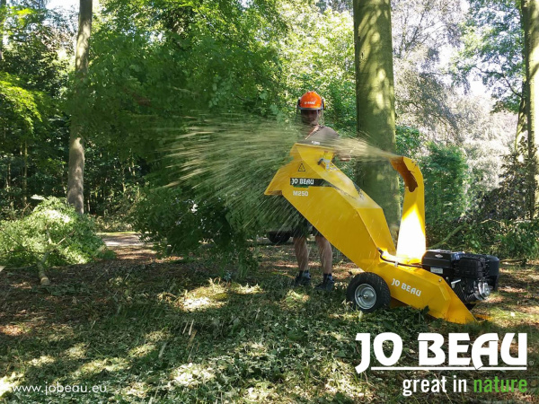 Измельчитель древесины Jo Beau M250 002295 Садовые измельчители