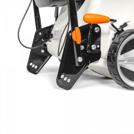 Газонокосилки и сенокосилки