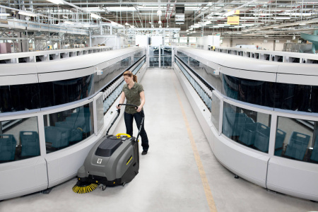 Подметальная машина Karcher KM 75/40 W Bp 1.049-206.0