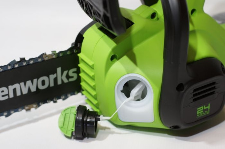 Цепная пила аккумуляторная Greenworks 24V G24CS25K4 (1хАКБ 4Ач и ЗУ) 25см 2007707UB Цепные пилы