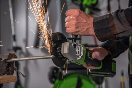 Электроинструмент