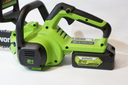Цепная пила аккумуляторная Greenworks 24V G24CS25K4 (1хАКБ 4Ач и ЗУ) 25см 2007707UB Цепные пилы