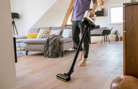 Пылесос вертикальный аккумуляторный Karcher VC 4 Cordless MyHome Car 1.198-632.0 Пылесос вертикальный аккумуляторный Karcher VC 4 Cordless MyHome Car 1.198-632.0